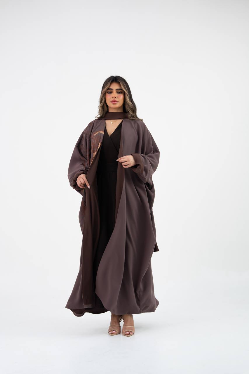 عباية بشت كريب باللون الكوفي مع تطريز, C:6769