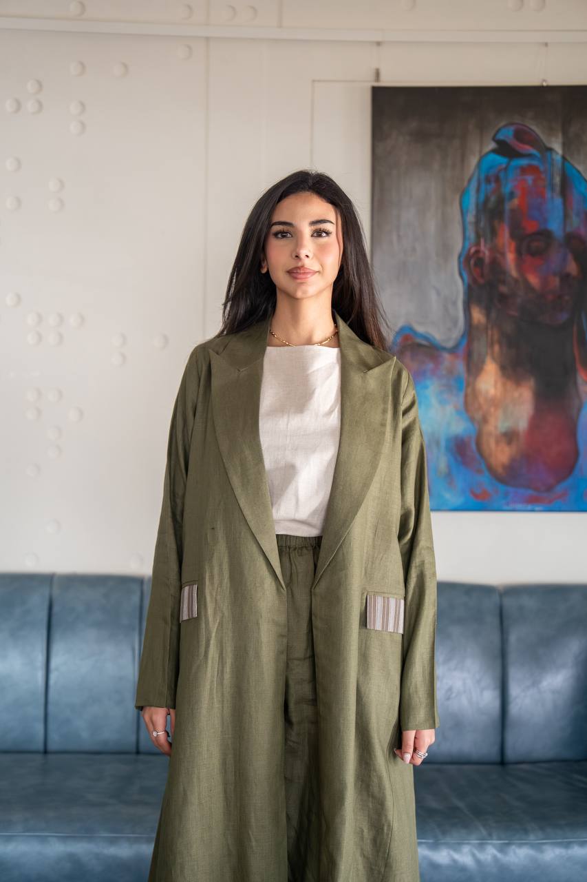 عباية بخام اللينن باللون الاخضر .C: 6777