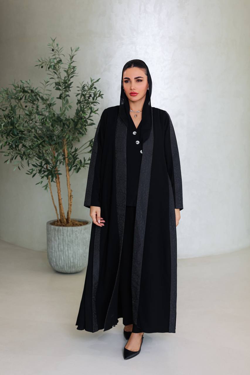 Black crepe abaya with jacquard and pleats on the edges C:6675