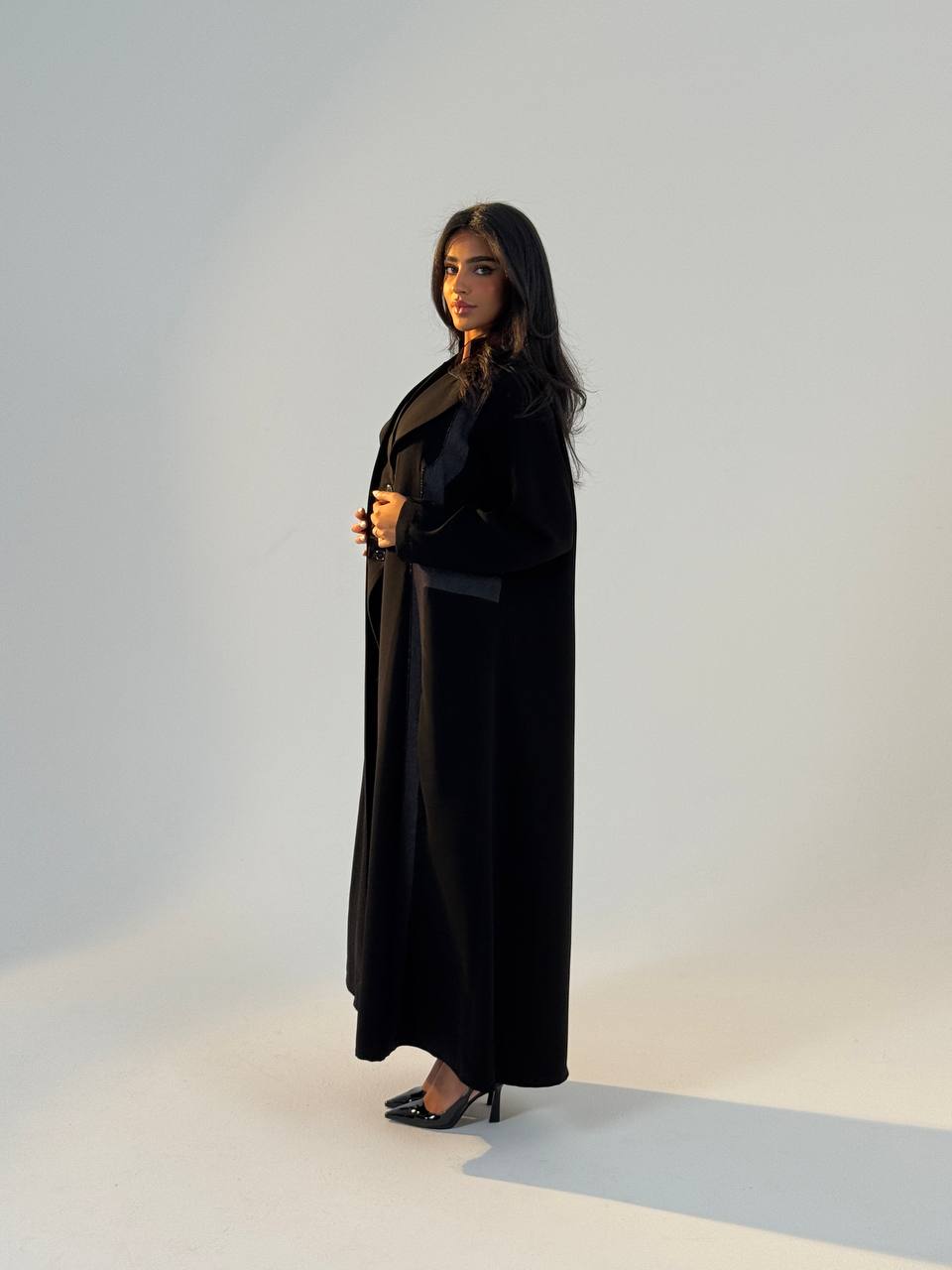 Crepe abaya with jeans, black. C:6694