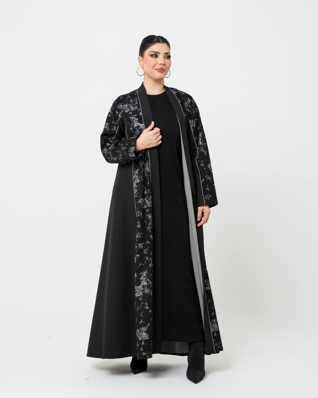 Black crepe fabric abaya. C:6730