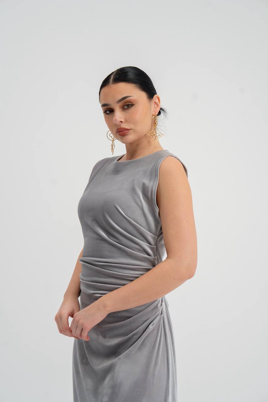 gray velvet dress. C:226