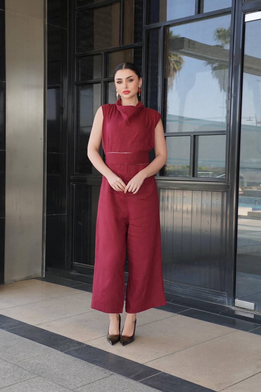 Burgundy linen jumpsuit. C:196