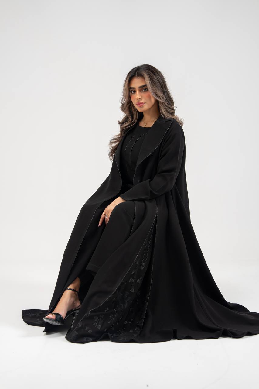 Black crepe abaya with embroidery. C:6770 BLACK