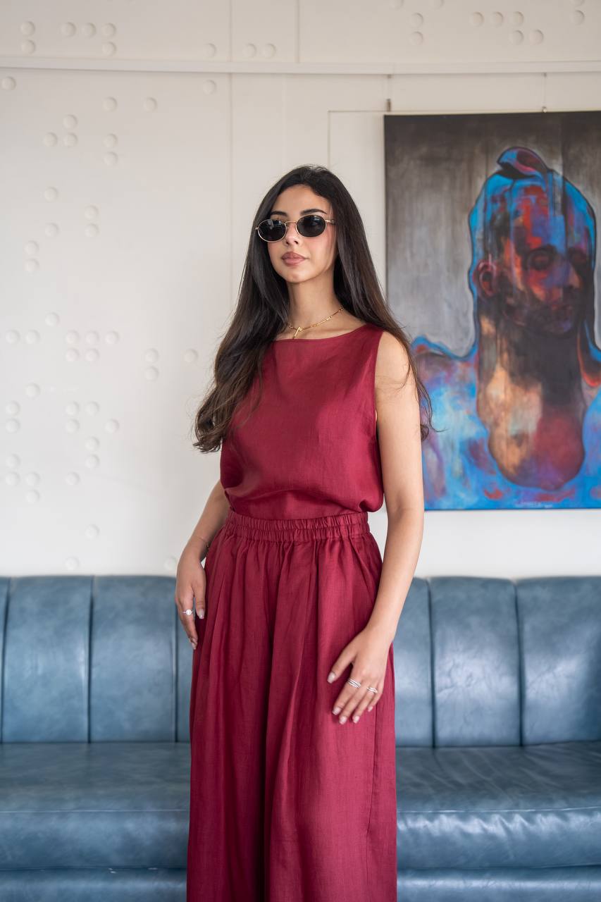 Red linen blouse and pants set. C: 235 red