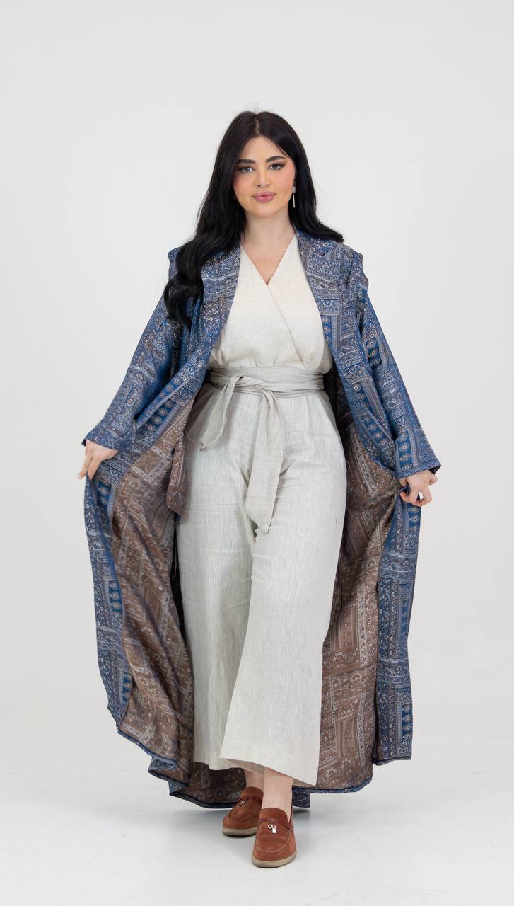 Abaya made of silk crepe fabric . C:6780