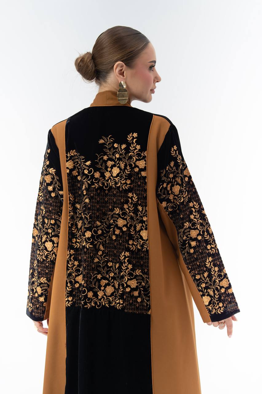 Embroidered velvet and crepe abaya.C:6835 Orange