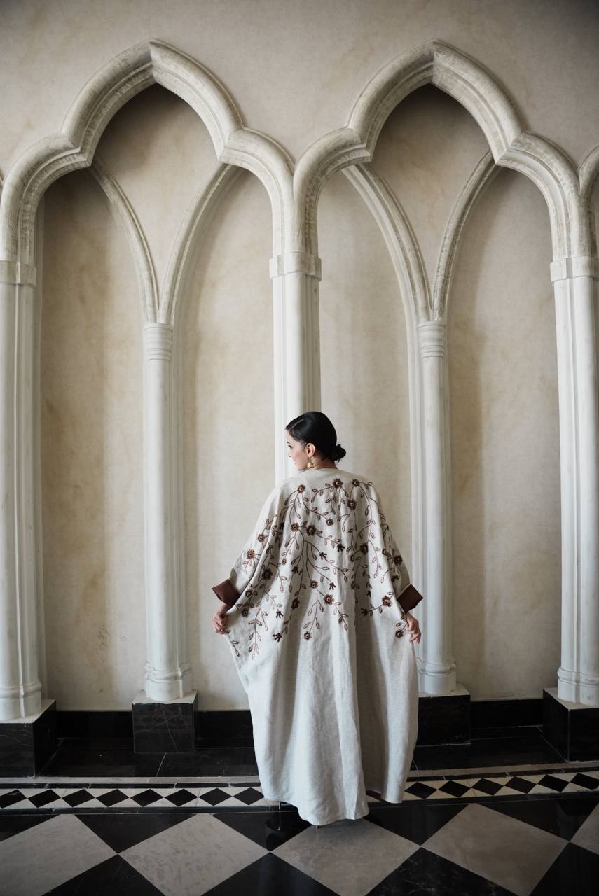 Bisht Linen Abaya in beige color with embroidery C:6595
