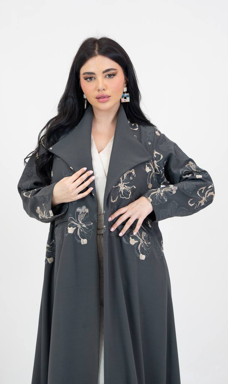 Crepe abaya in gray with embroidery. C:6765