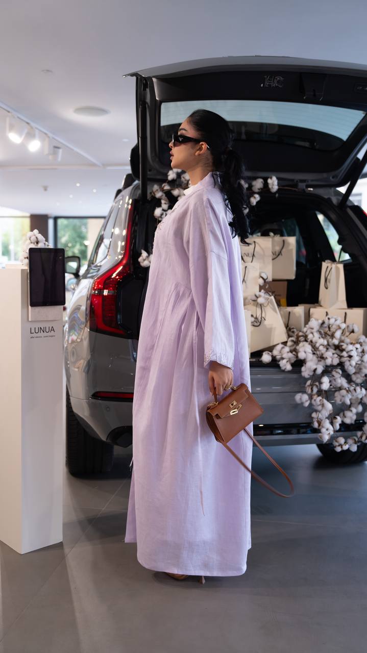 Light purple linen abaya with hand-stitched details. C:6790