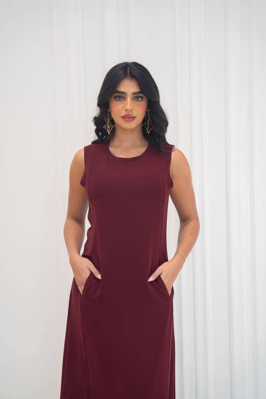 burgundy crepe dress. C:197