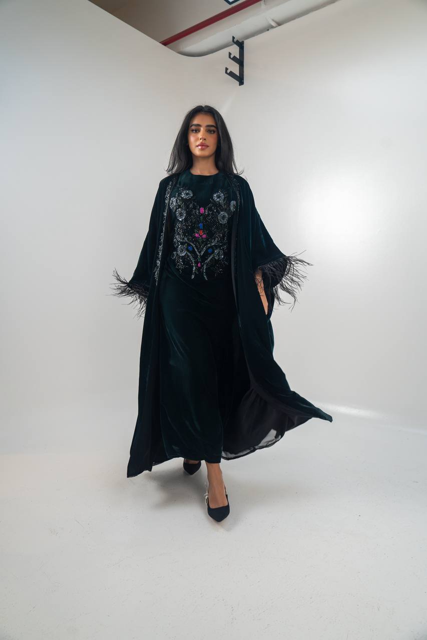 A set of bisht and dress, velvet in olive green with hand embroidery..C:6716