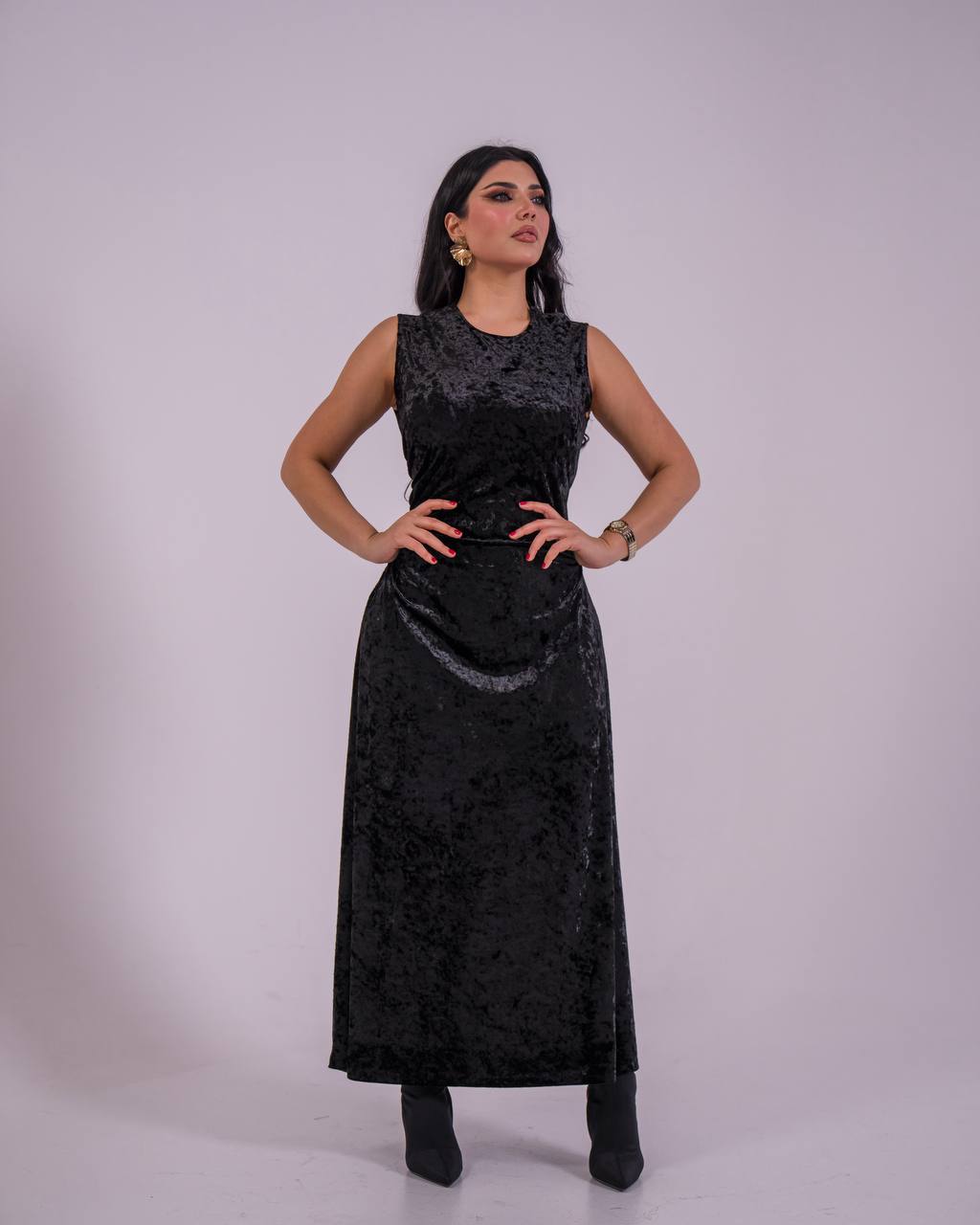 black stretch velvet dress. C:223 Black