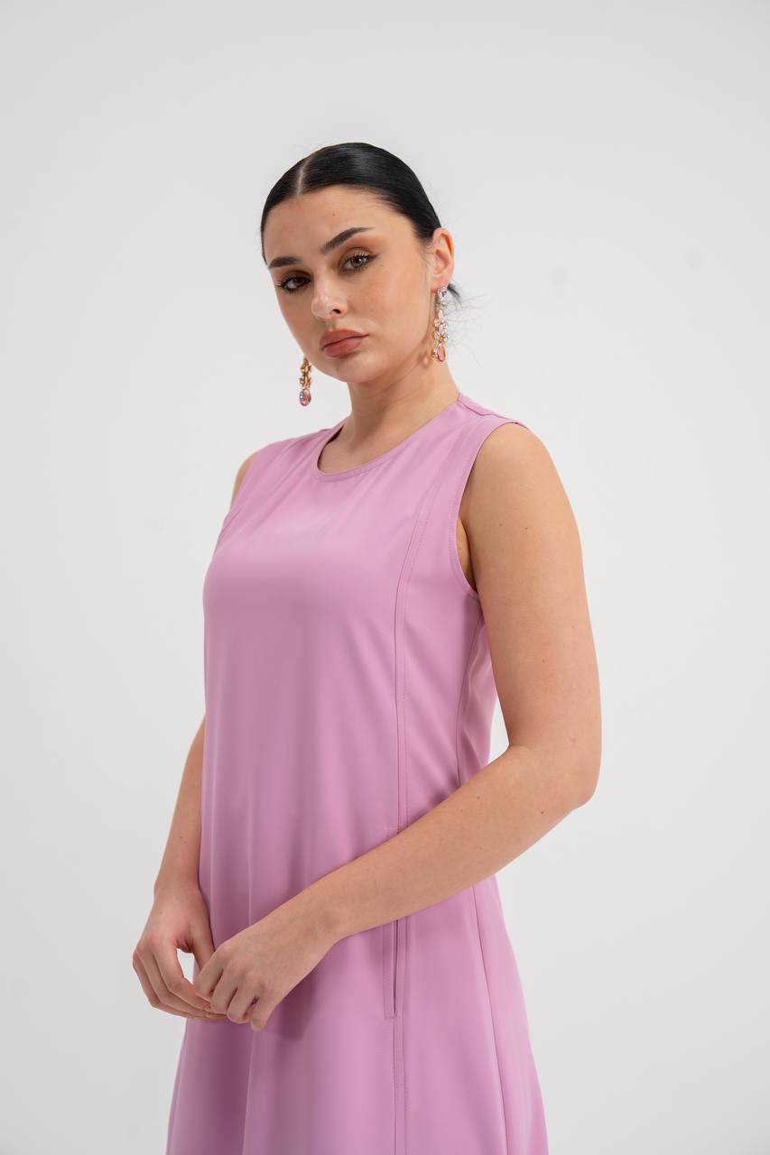 Pink crepe dress. C:197