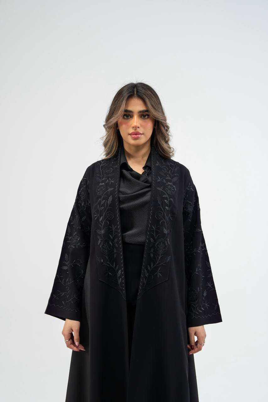 Black crepe abaya with embroidery . C:6710 black crepe