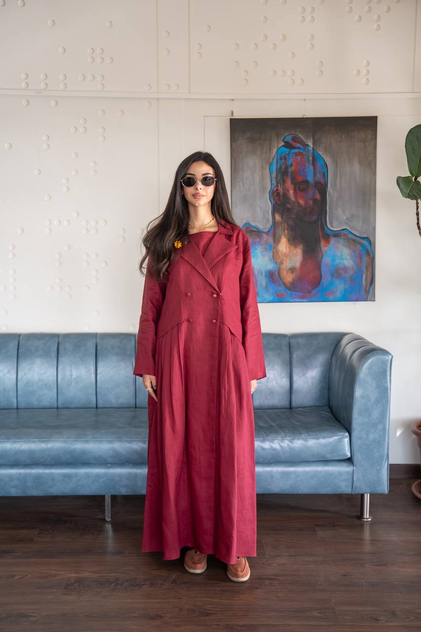 عباية بخام اللينن باللون الاحمر . C: 6776 red