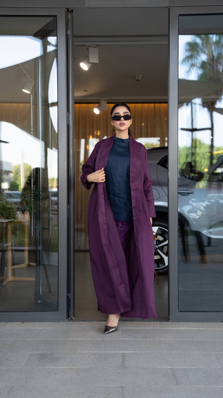 Linen abaya in purple.C:6633